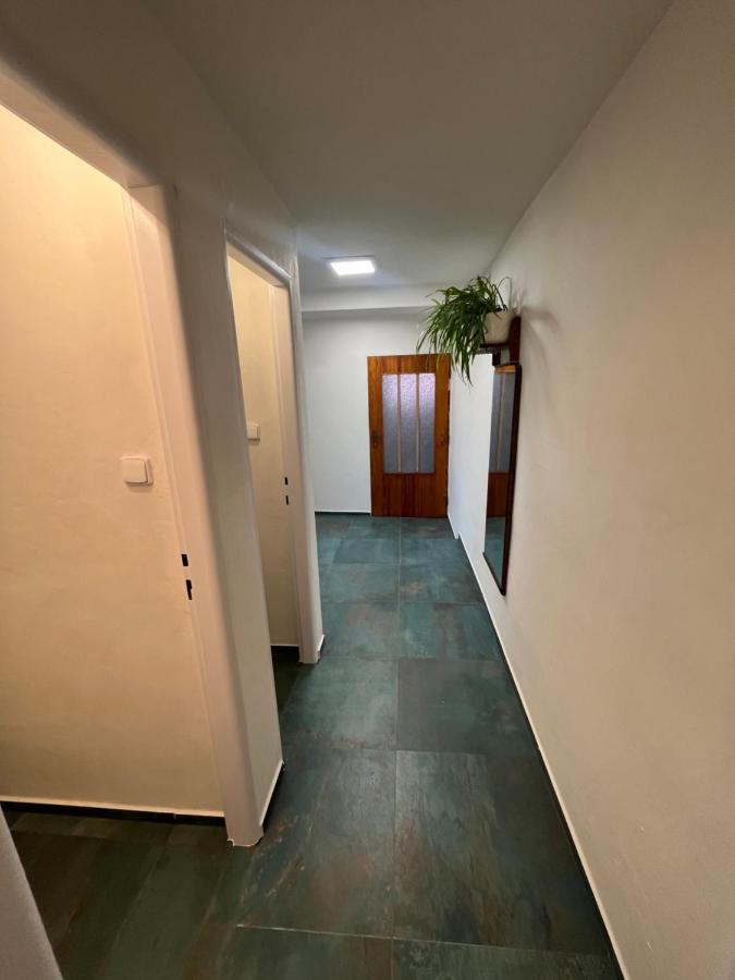 Mikulovska Chalupa Se Sklepem Exterior foto