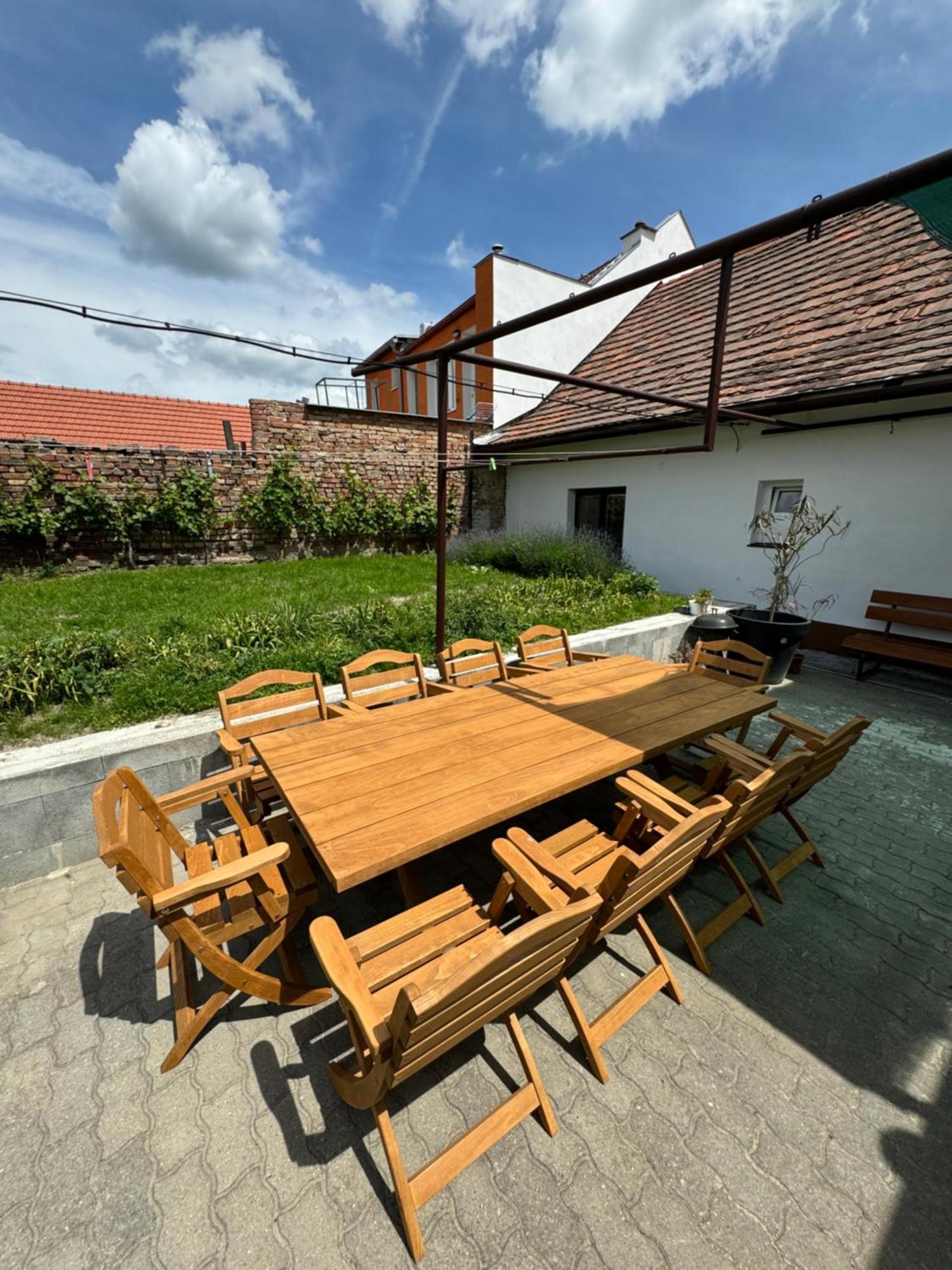 Mikulovska Chalupa Se Sklepem Exterior foto